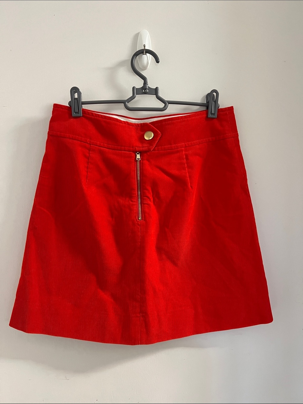 J.Crew Fiery Sunset Red Corduroy Mini Skirt Exposed Gold Zipper Sz 2